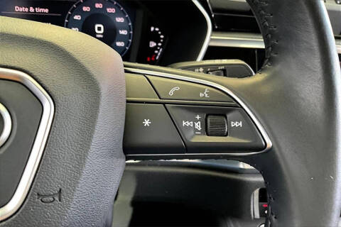 2020 Audi Q3 quattro S line Prem Plus 45 TFSI