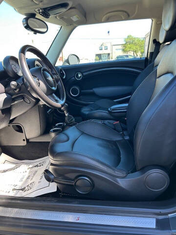 2012 MINI Cooper Hardtop S