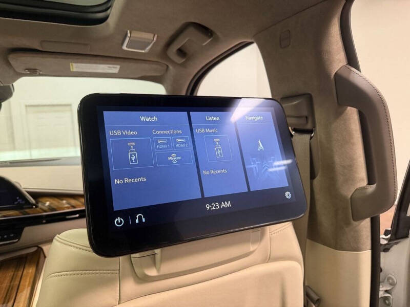 2021 Cadillac Escalade ESV Sport Platinum