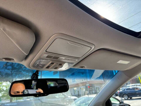 2012 Honda Odyssey EX-L w/DVD