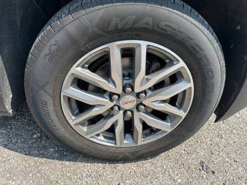 2018 GMC Acadia SLE-2