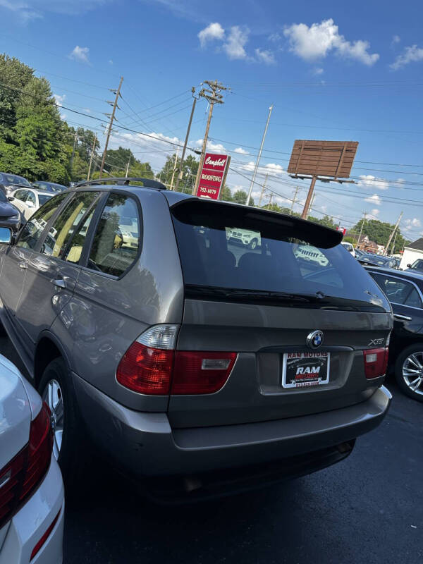 2004 BMW X5 3.0i