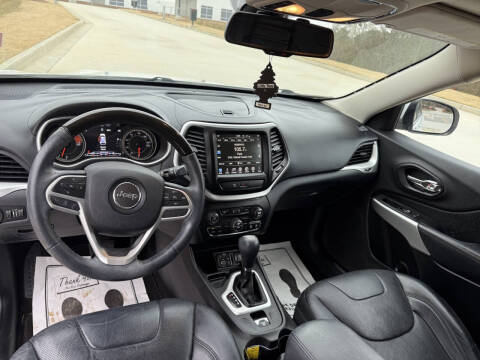 2017 Jeep Cherokee Overland