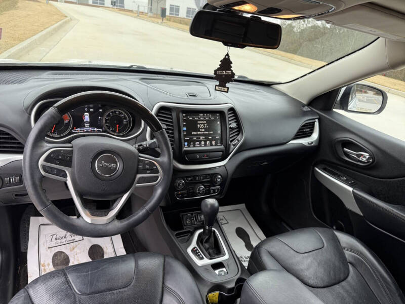 2017 Jeep Cherokee Overland