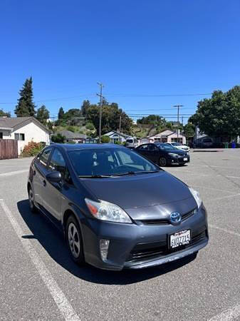 2012 Toyota Prius Two