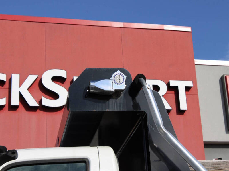 2022 International MV607