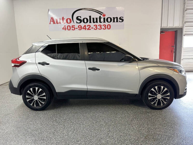 2019 Nissan Kicks S