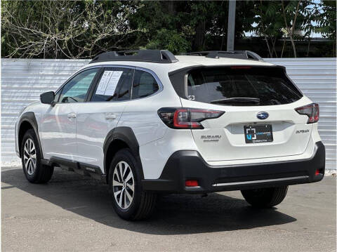 2023 Subaru Outback Premium