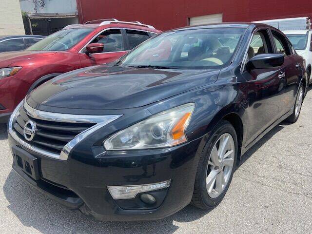 2015 Nissan Altima for sale at Expo Motors LLC in Kansas City MO