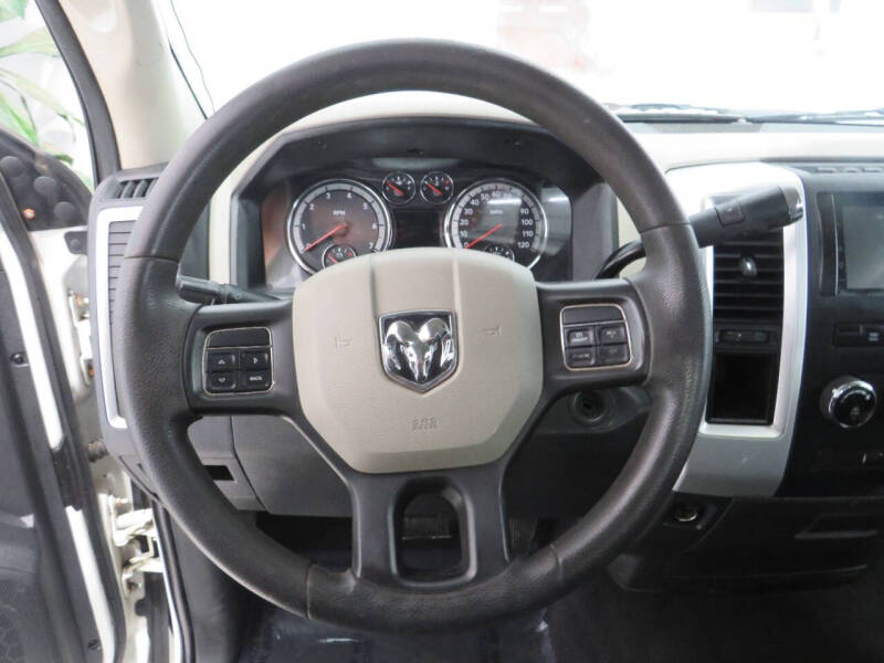 2012 RAM 1500 SLT