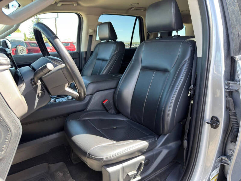 2024 Ford Expedition XLT