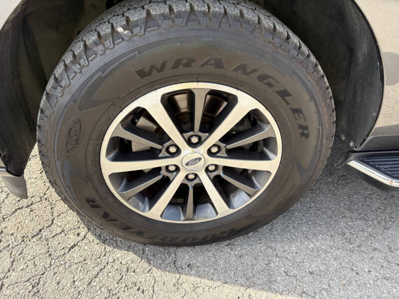 2018 Ford Expedition MAX XLT