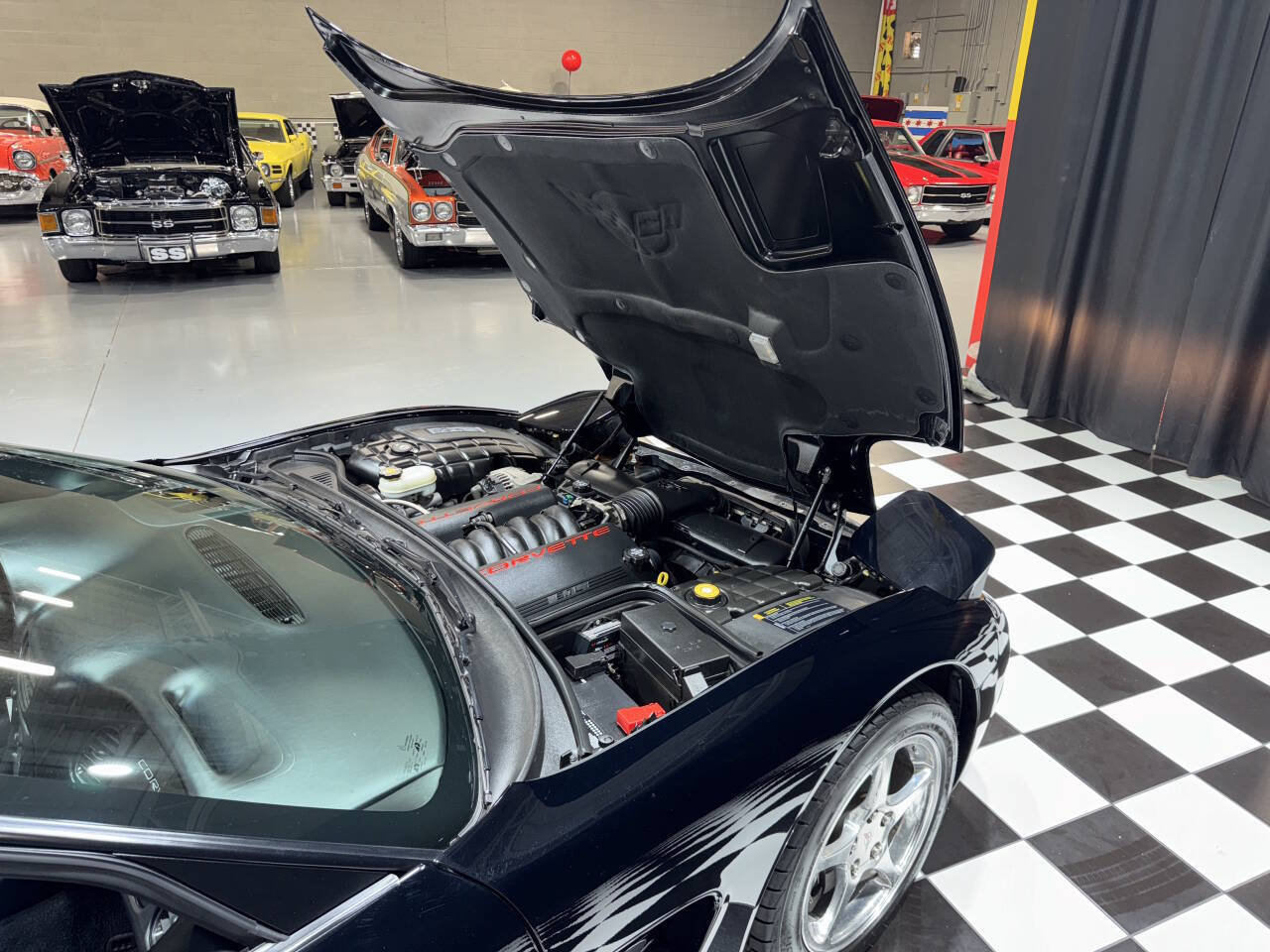 2004 Chevrolet Corvette 56