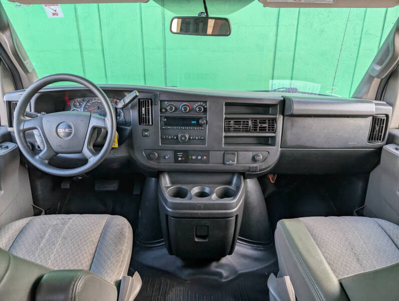 2018 GMC Savana LT 3500