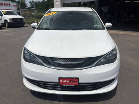 2017 Chrysler Pacifica Touring