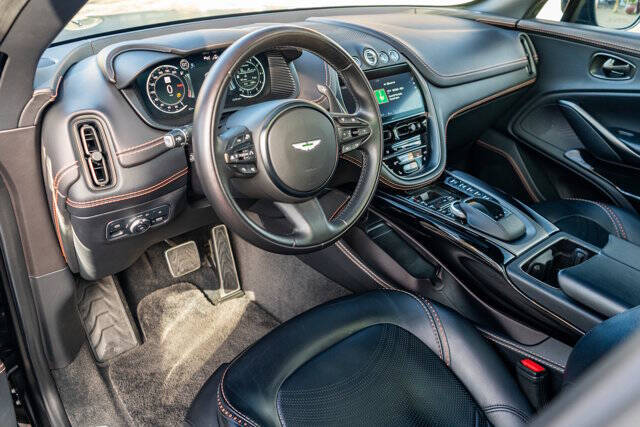 2022 Aston Martin DBX