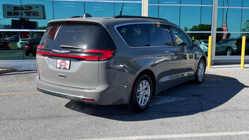 2022 Chrysler Pacifica Touring L
