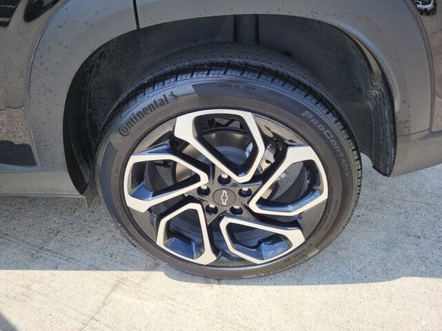 2025 Chevrolet Trax RS