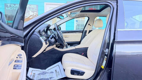 2016 BMW 5 Series 528i