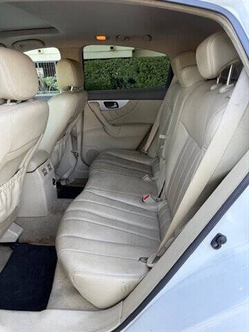 2011 Infiniti FX35