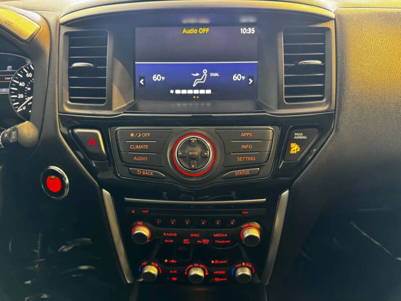 2018 Nissan Pathfinder