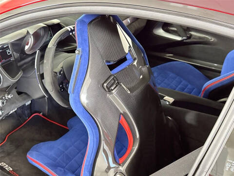 2024 Ferrari 812 Competizione