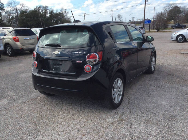 2016 Chevrolet Sonic LT Auto