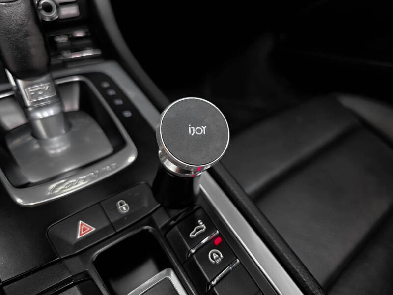 2016 Porsche 911 Carrera