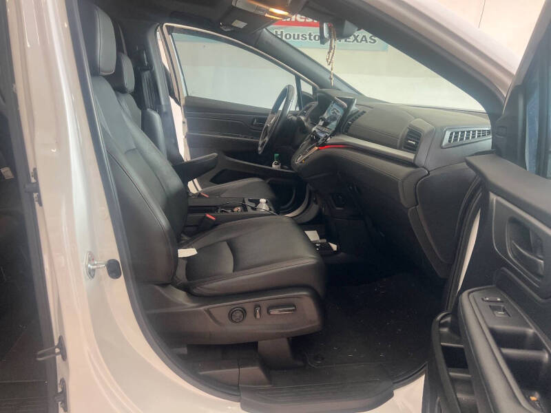 2023 Honda Odyssey Sport