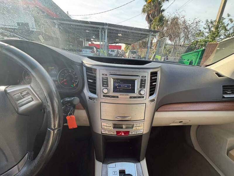 2013 Subaru Outback 2.5i Limited