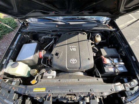 2006 Toyota Tacoma X-Runner V6