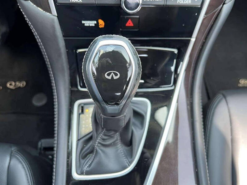 2018 Infiniti Q50 3.0T Luxe