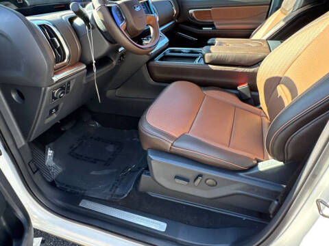 2025 Ford Expedition MAX King Ranch