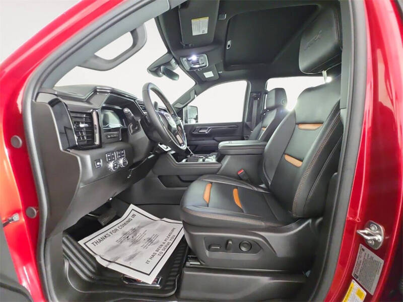 2025 GMC Sierra 2500HD