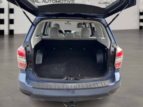 2014 Subaru Forester 2.5i