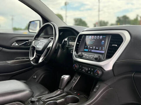 2017 GMC Acadia SLT-1