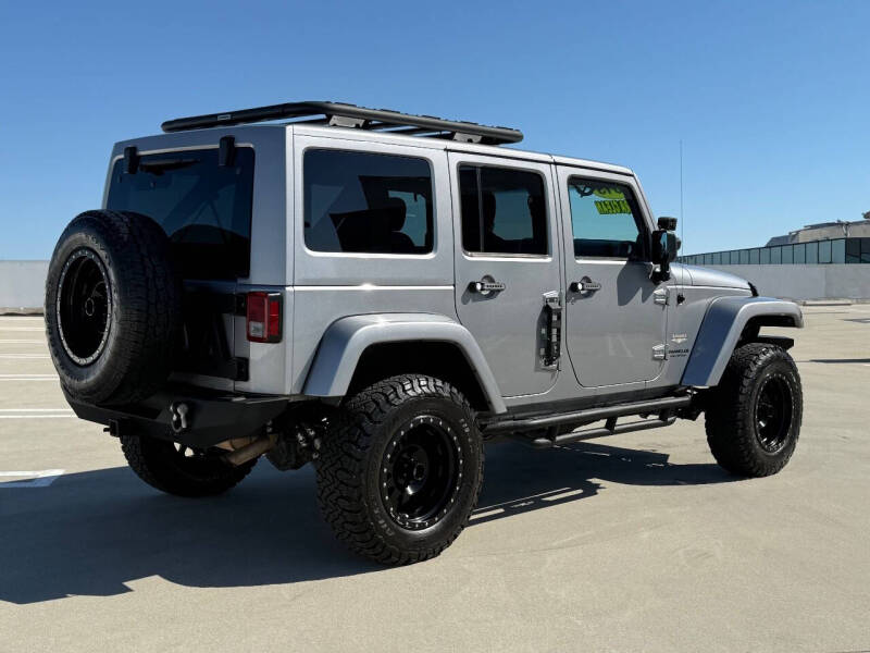 2013 Jeep Wrangler Unlimited Sahara