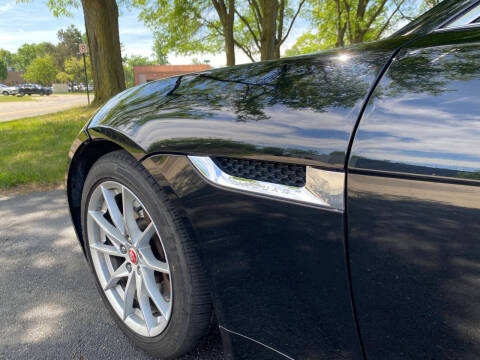 2018 Jaguar F-TYPE 296HP