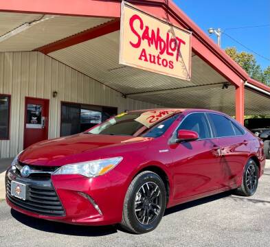2015 Toyota Camry Hybrid for sale at Sandlot Autos in Tyler TX