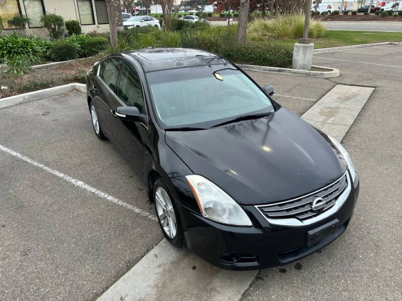 2012 Nissan Altima 3.5 SR