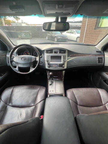 2011 Toyota Avalon Limited