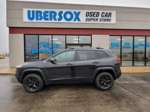 2016 Jeep Cherokee for sale at Ubersox Used Car Superstore in Monroe WI