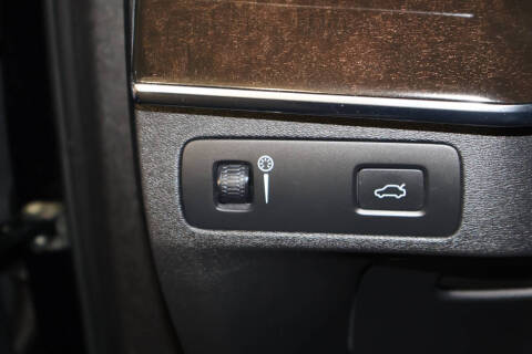 2018 Volvo XC90 T6 Momentum