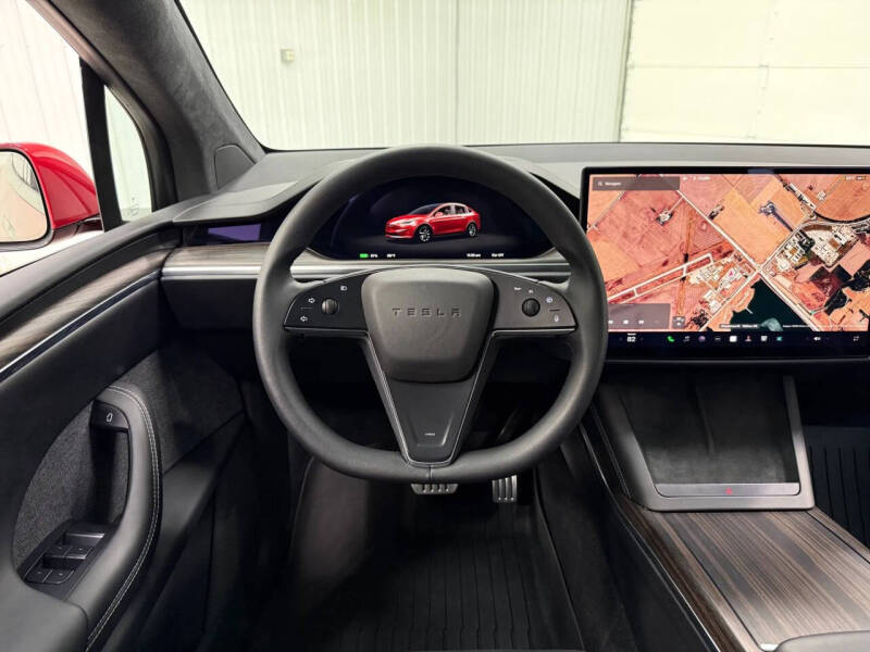2023 Tesla Model X Standard Range