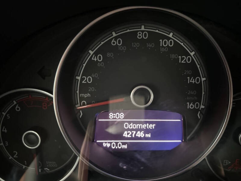 2019 Volkswagen Beetle Convertible 2.0T Final Edition SEL