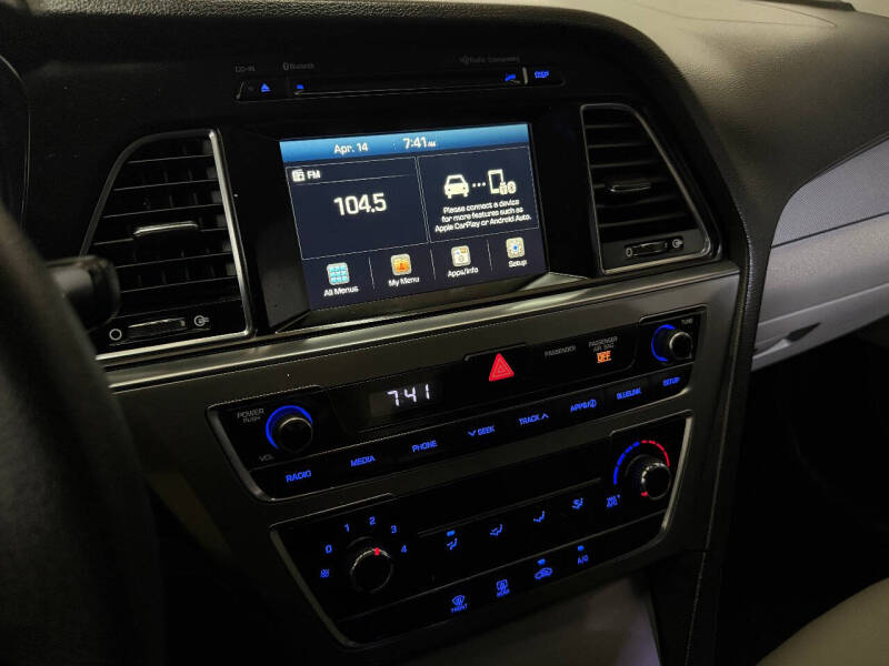 2017 Hyundai Sonata SE