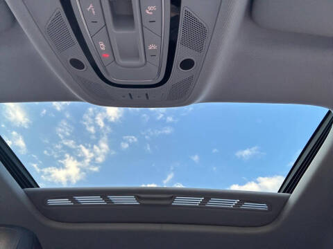 2017 Audi A4 2.0T quattro Premium Plus