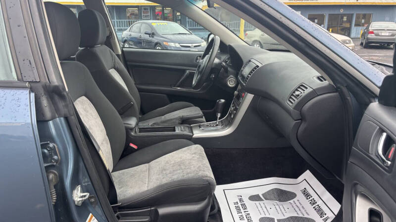 2005 Subaru Outback 2.5i