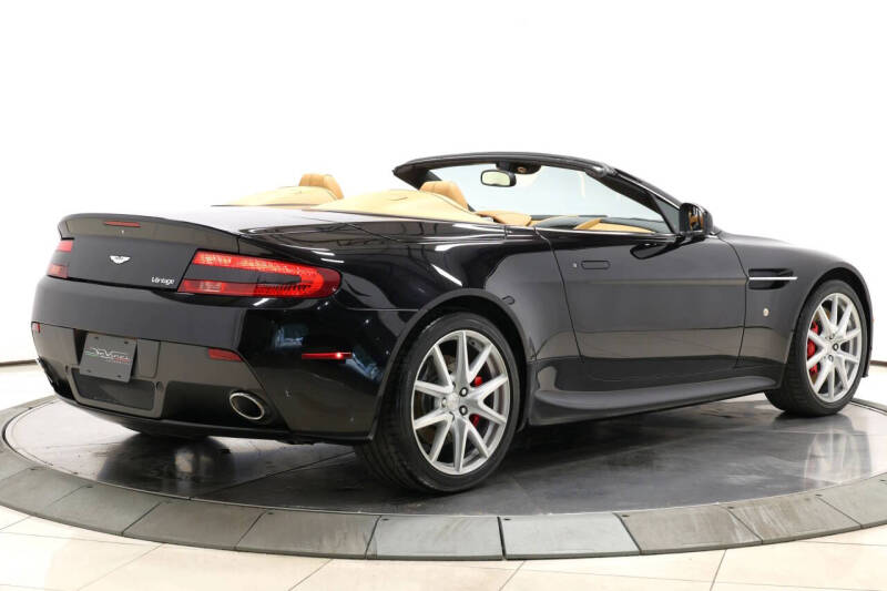 2012 Aston Martin V8 Vantage Roadster