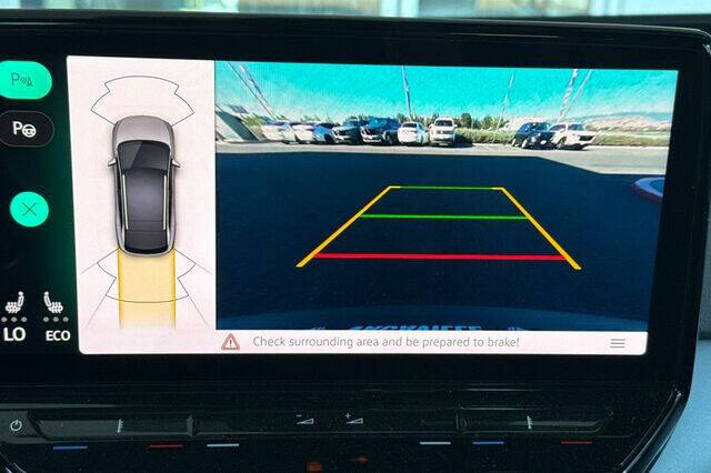 2023 Volkswagen ID.4 Pro